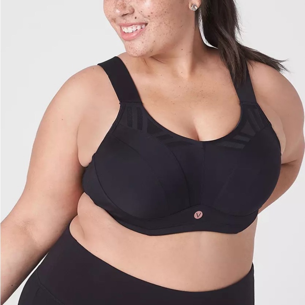 Livi Active Black Sports Underwire Bra with Supportive Straps